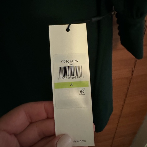 Clavin Klein green v neck dress size 4 - Picture 1 of 2